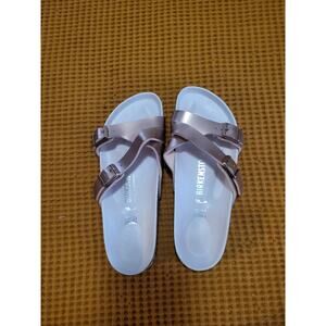 Birkenstock Women’s Size 38 245 Yao Balance Rose Gold Buckle Detail Slides GUC